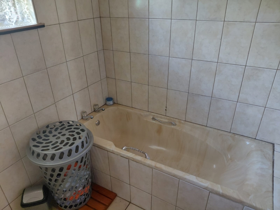 2 Bedroom Property for Sale in Pellissier Free State